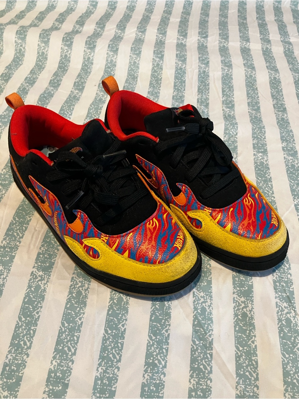 Hot Wheels Airwalk Boys Shoes